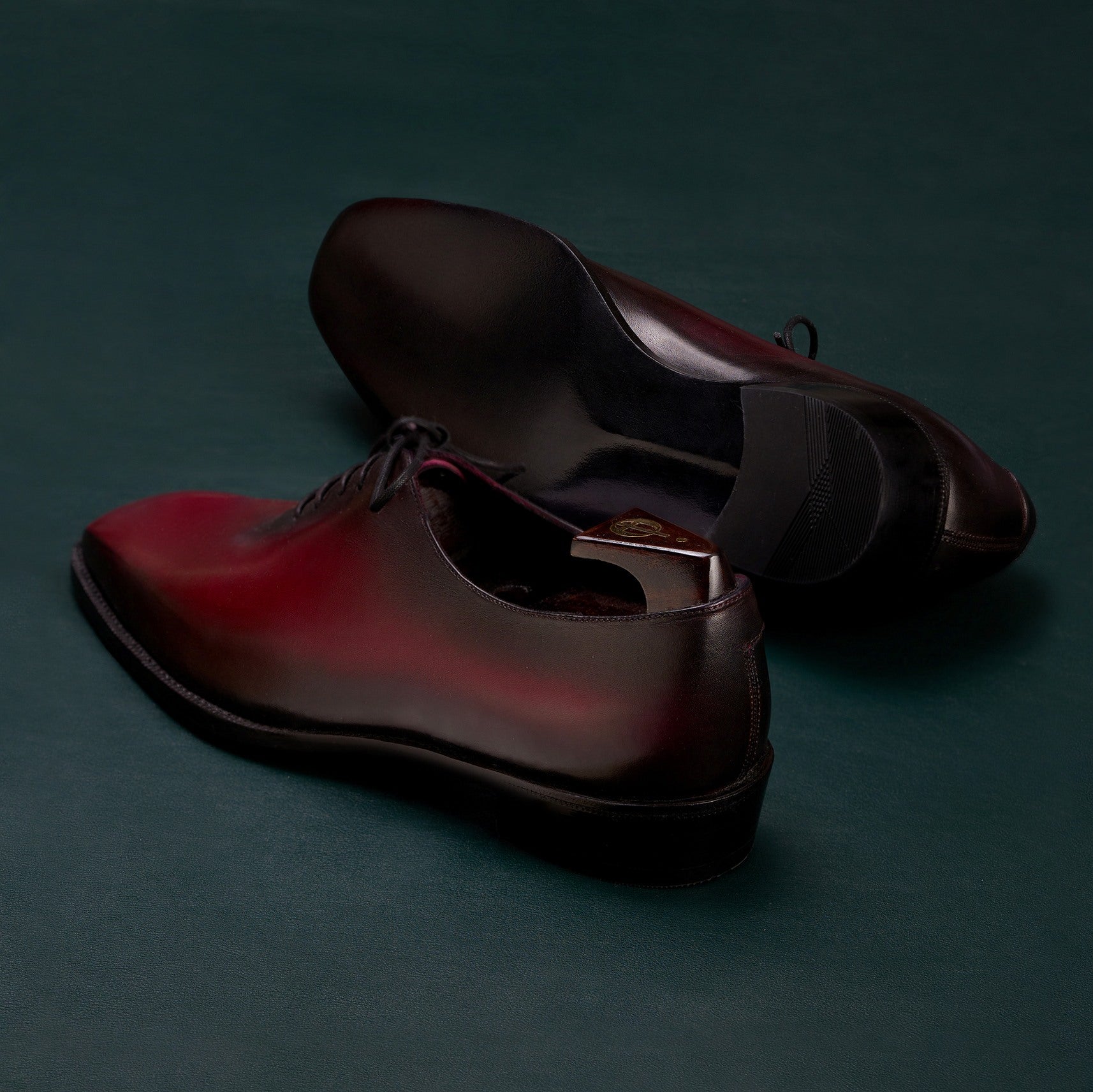 Wholecut Oxford - Midnight Negroni Patina