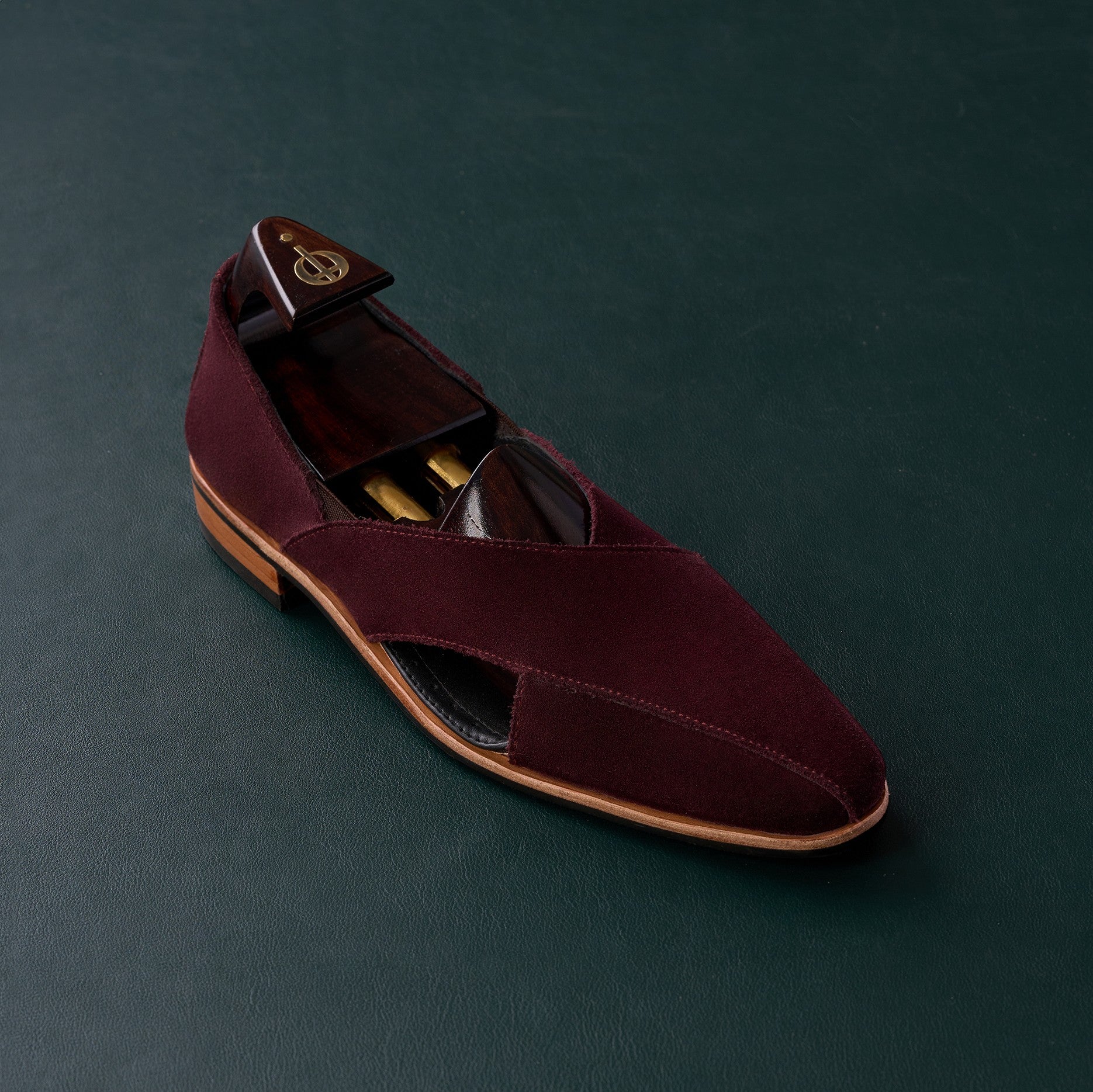 Peshawari / Suede - Burgandy