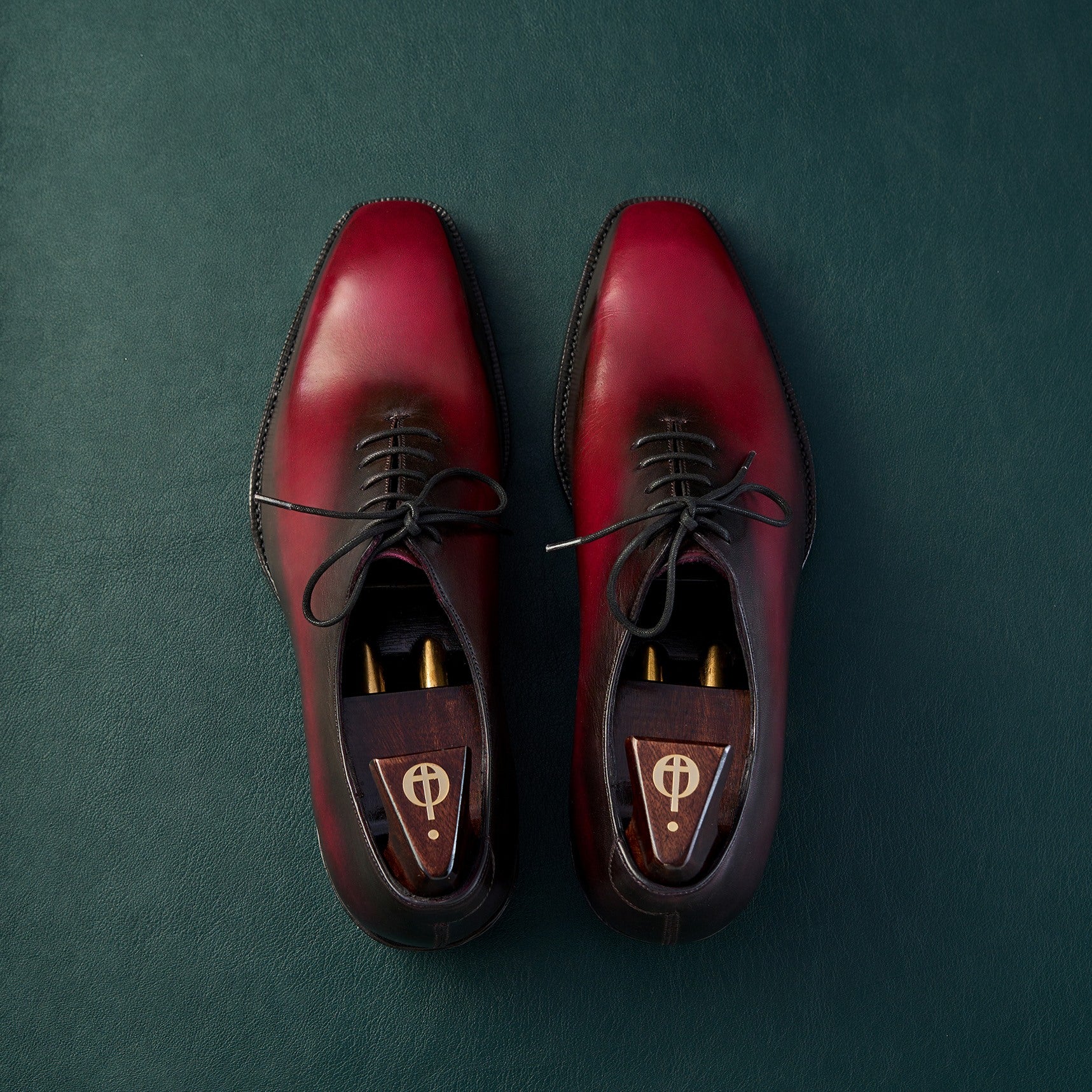 Wholecut Oxford - Midnight Negroni Patina